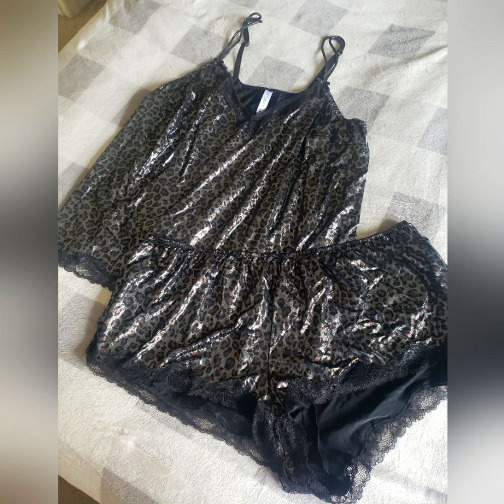 Plus size lingerie